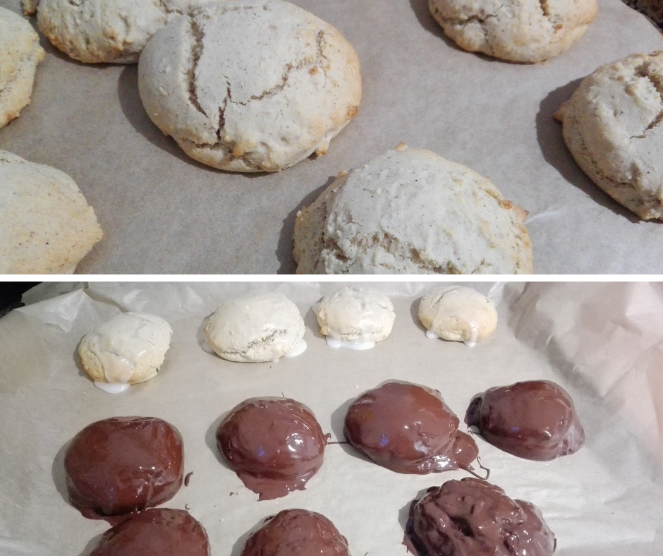 gluten free lebkuchen fresh out of the oven and then covered in icing sugar or coated in melted chocolate